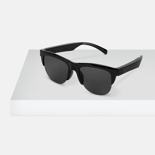 AUD 053